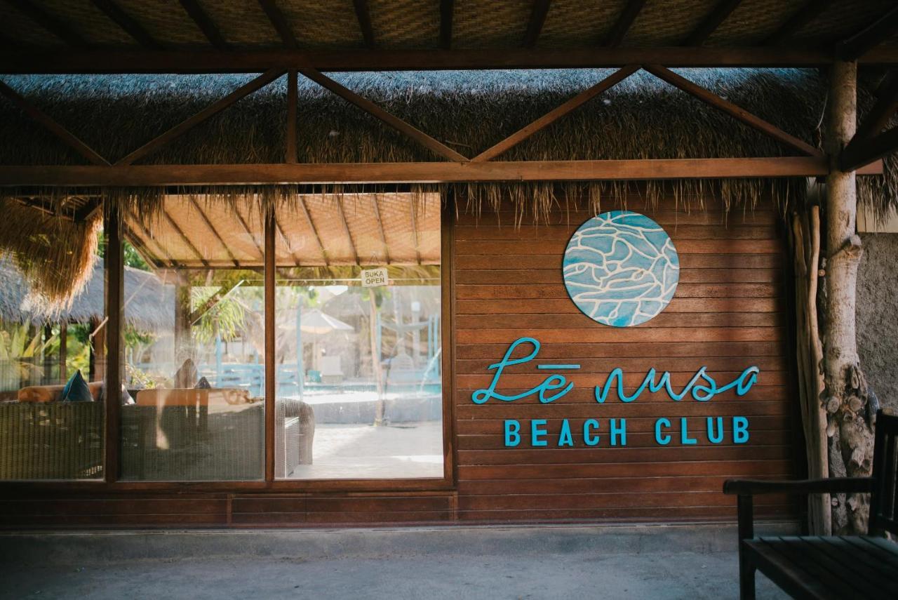 ホテル ル ヌサ ビーチ クラブ レンボンガン島 エクステリア 写真